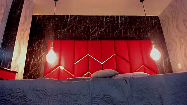 LatinaHoleQueen's cam snapshot