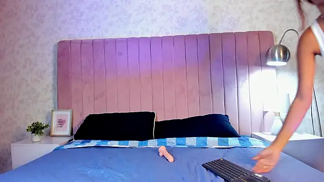 LilithInk's cam snapshot