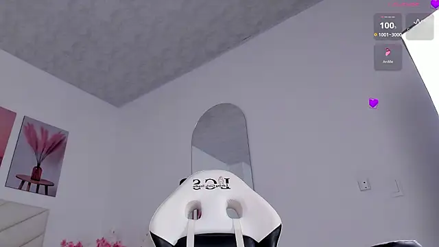 Brianna_bigboobs live sex cam