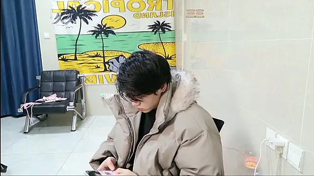 stripcha-798's cam snapshot