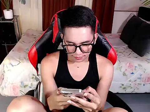 drinkmycumx's cam snapshot