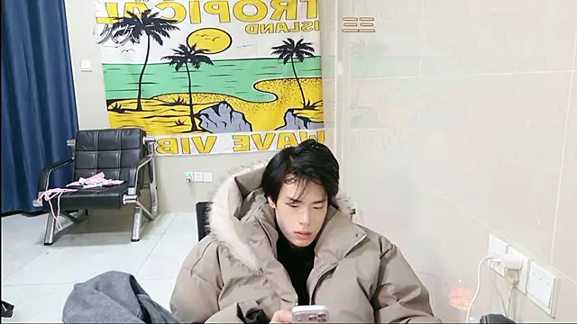 stripcha-798's cam snapshot