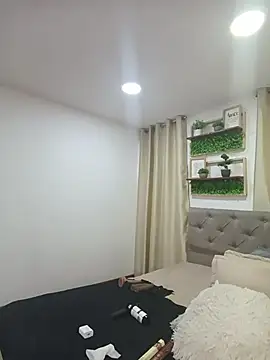 sasi_luna's cam snapshot