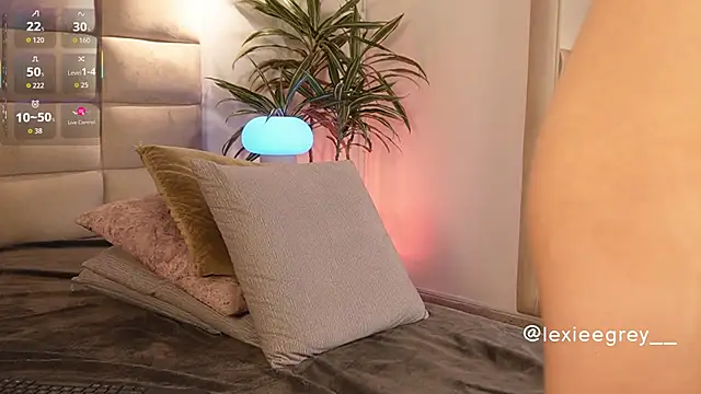 lexiee_grey_'s cam snapshot