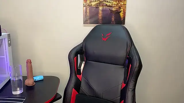 purr_queen's cam snapshot