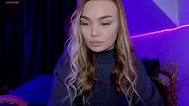 KitsyMoore's cam snapshot