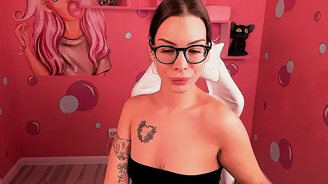 BritneyOlson's cam snapshot