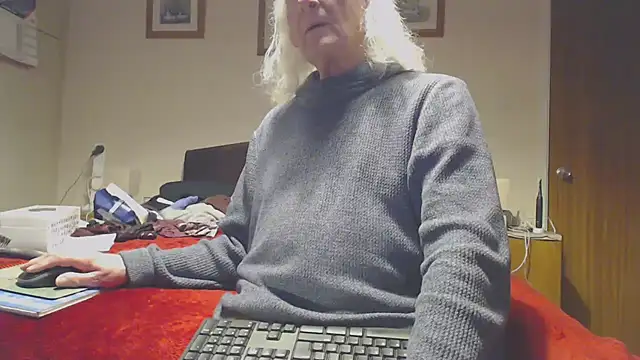 WaverlyKernow live sex cam