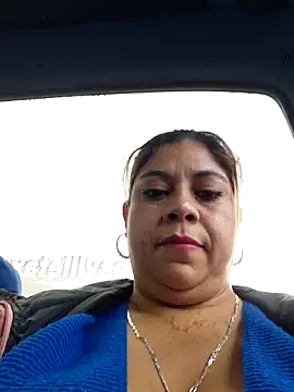 Laura-Hernandez's cam snapshot