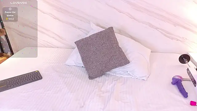 Mayloren's cam snapshot