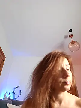 AngelaDesires's cam snapshot