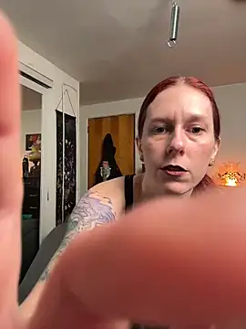 ScarletPanes's cam snapshot