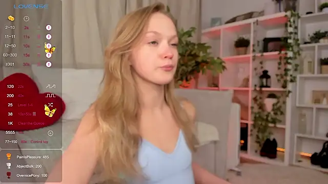 Kara_smalltits's cam snapshot