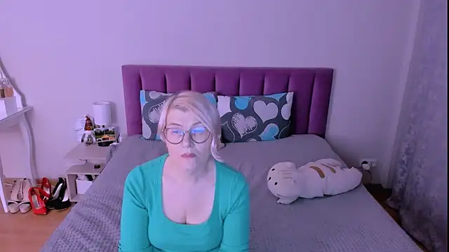 sabrinamacmarren's cam snapshot