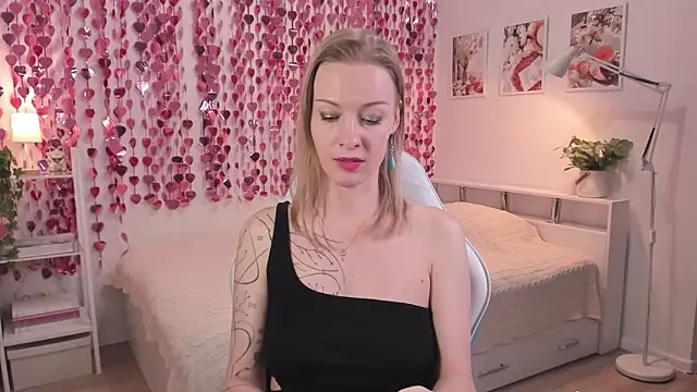 MissRightX's cam snapshot