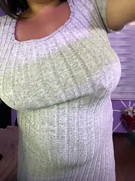 MiiaaJoness's cam snapshot