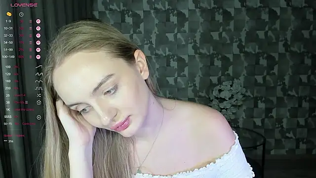 A_delina's cam snapshot