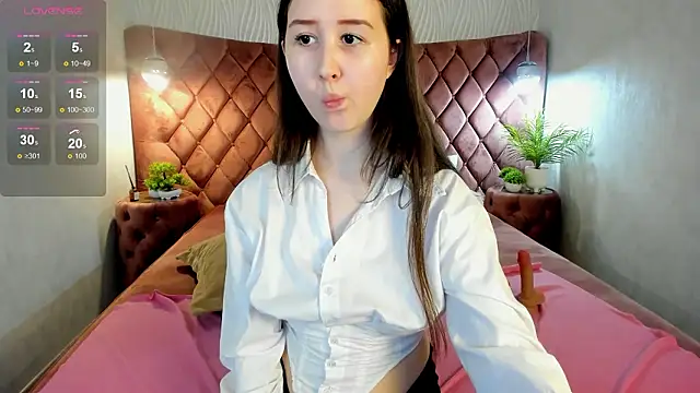 MonicaSway's cam snapshot