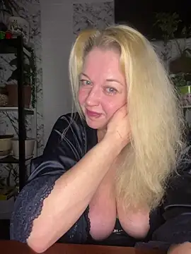 JenniferCarmen's cam snapshot