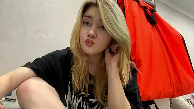 LisaCristmas's cam snapshot