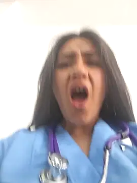 CAROLINE__07's cam snapshot