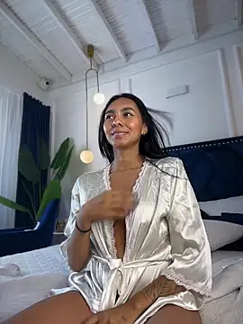 LuckyGoddessXXX's cam snapshot