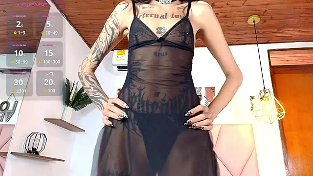 emily_burton18's cam snapshot