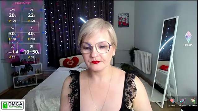 BlondeBrilliant7's cam snapshot