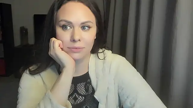 MollyCheiz's cam snapshot