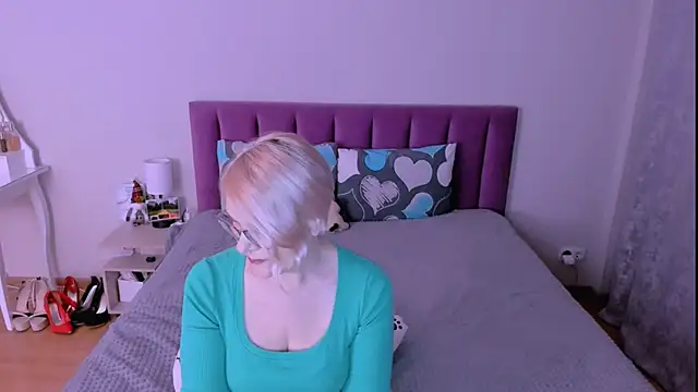 sabrinamacmarren's cam snapshot