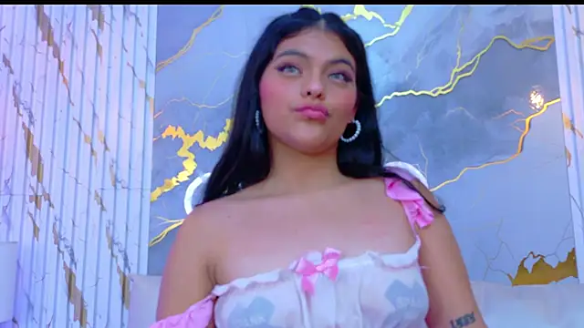 NIKIBUNNY's cam snapshot