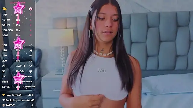 CoralRigan live sex cam