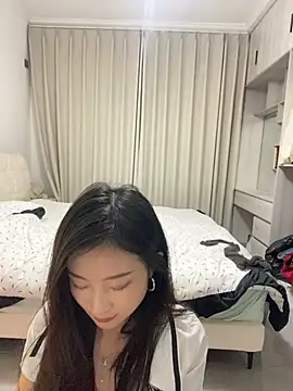 XiaoGui10's cam snapshot