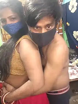 Aditya_sanjna's cam snapshot