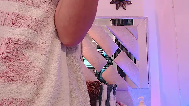 sofy_bonnet's cam snapshot