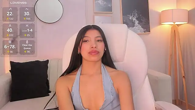 Tiffany_Low's cam snapshot