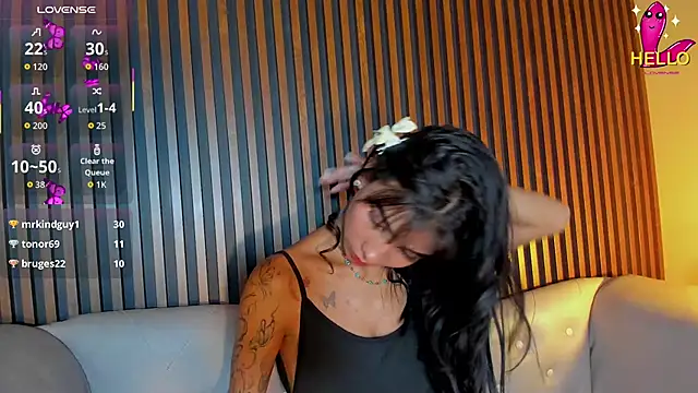 LauraAristizabal's cam snapshot