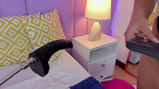 SophyRuiz_'s cam snapshot