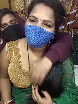 Aditya_sanjna's cam snapshot