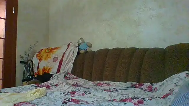 MilaSky5303's cam snapshot