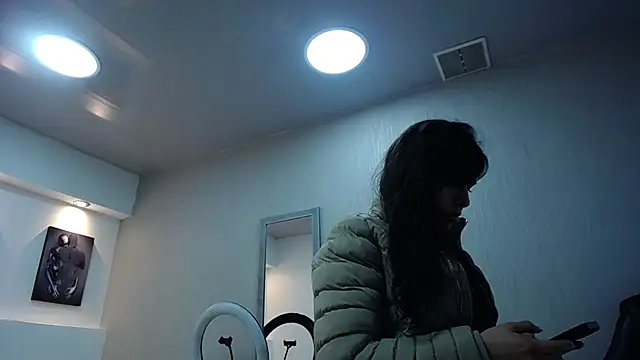 Harmony_Hills live sex cam