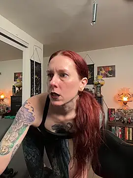 ScarletPanes's cam snapshot