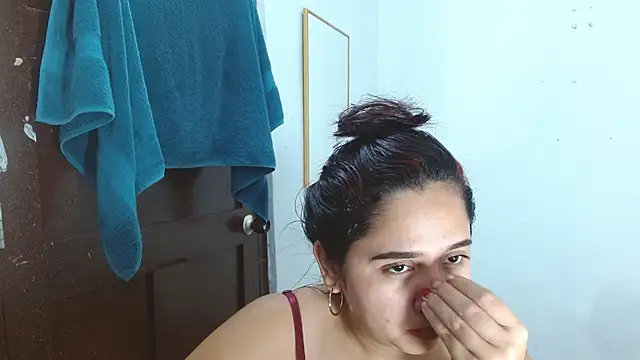 Thalian's cam snapshot