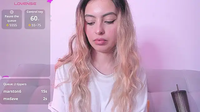 Fernanda_aaaa's cam snapshot