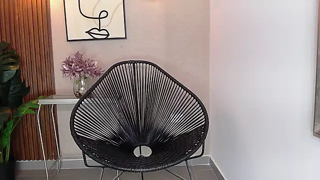 _Olivia_Fox_'s cam snapshot