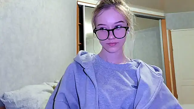 GlidedFill's cam snapshot