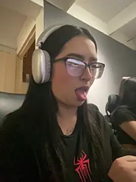 Kloe_Novoa's cam snapshot