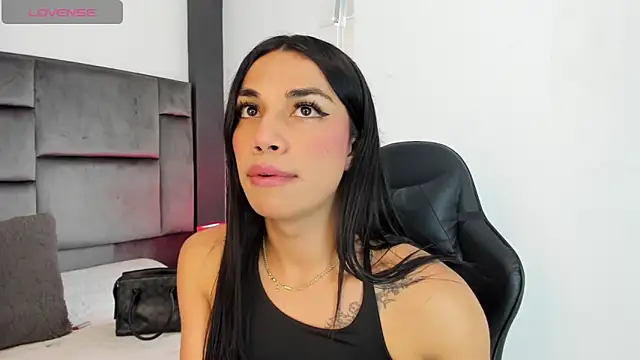 MarilynSmIith live sex cam