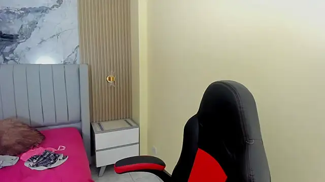 TATILARSON1's cam snapshot