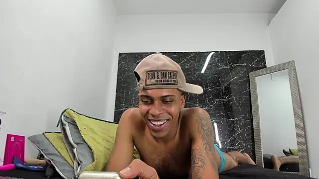 ada-brooke's cam snapshot